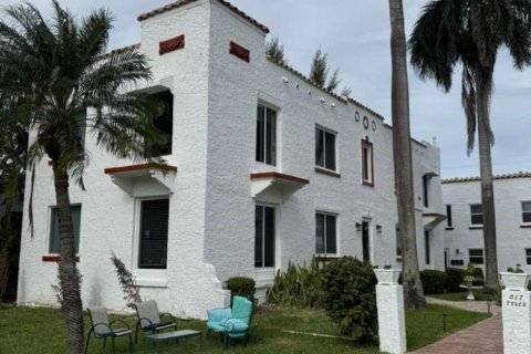 Apartment in Hollywood, Florida 1 bedroom, 65.03 sq.m. № 2170025 - photo 2