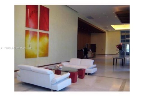 Condo in Miami, Florida  № 1709581 - photo 6