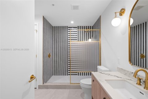 Condo in Miami, Florida, 1 bedroom № 2077580 - photo 23