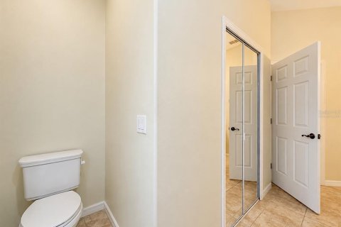 Casa en venta en Leesburg, Florida, 3 dormitorios, 193.89 m2 № 2095482 - foto 17