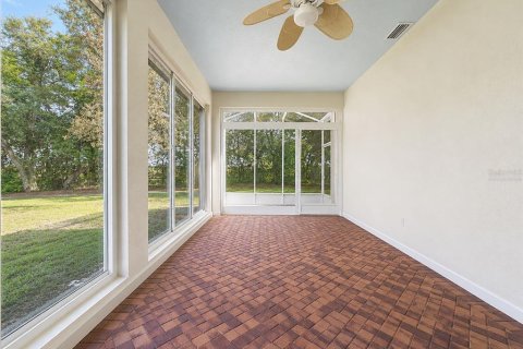 Casa en venta en Leesburg, Florida, 3 dormitorios, 193.89 m2 № 2095482 - foto 24