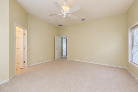 Casa en venta en Leesburg, Florida, 3 dormitorios, 193.89 m2 № 2095482 - foto 13