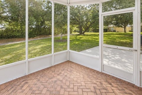 Casa en venta en Leesburg, Florida, 3 dormitorios, 193.89 m2 № 2095482 - foto 25