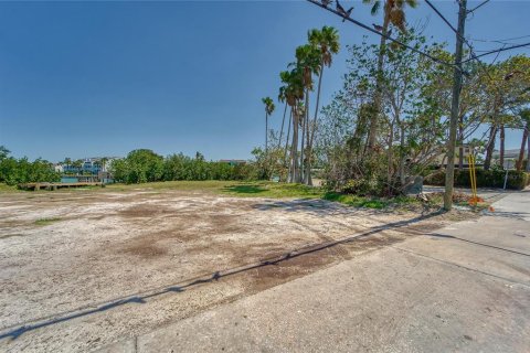 Land in Treasure Island, Florida № 1632204 - photo 7