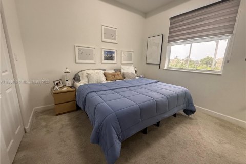 Снять в аренду виллу или дом в Майами, Флорида 3 спальни, 123.37м2, № 1924420 - фото 15