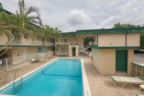 Copropriété à vendre à North Miami, Floride: 1 chambre, 68.1 m2 № 1934622 - photo 12