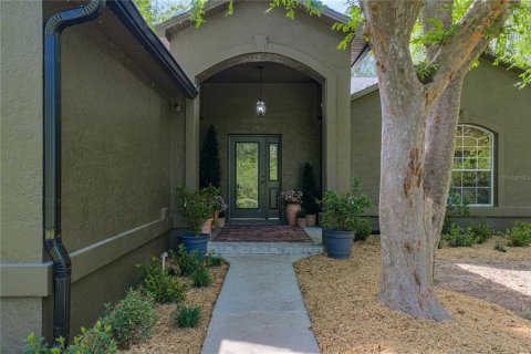 House in Brooksville, Florida 3 bedrooms, 195.09 sq.m. № 2103107 - photo 4