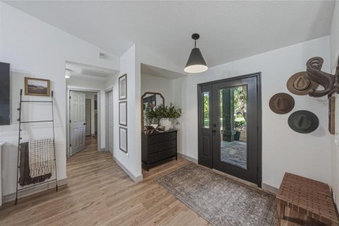 House in Brooksville, Florida 3 bedrooms, 195.09 sq.m. № 2103107 - photo 6