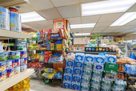 Copropriété à vendre à Miami, Floride: 2 chambres, 71.26 m2 № 1994721 - photo 19