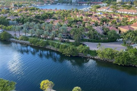 Condo in Aventura, Florida, 2 bedrooms  № 2055321