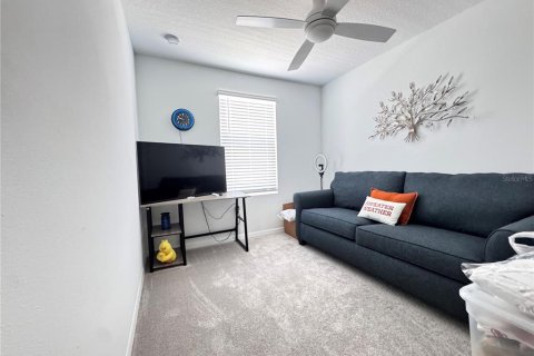 Townhouse in Kissimmee, Florida 3 bedrooms, 127.55 sq.m. № 1643132 - photo 24