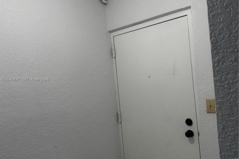 Copropriété à vendre à North Miami, Floride: 1 chambre, 64.38 m2 № 2087303 - photo 11