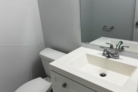 Copropriété à vendre à North Miami, Floride: 1 chambre, 64.38 m2 № 2087303 - photo 3
