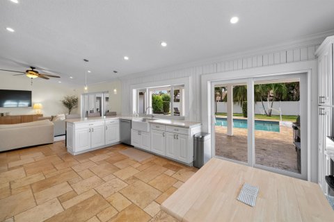Casa en venta en Boca Raton, Florida, 3 dormitorios, 203.27 m2 № 2078608 - foto 5