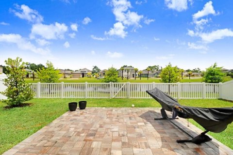 House in Palmetto, Florida 4 bedrooms, 176.33 sq.m. № 1834895 - photo 24
