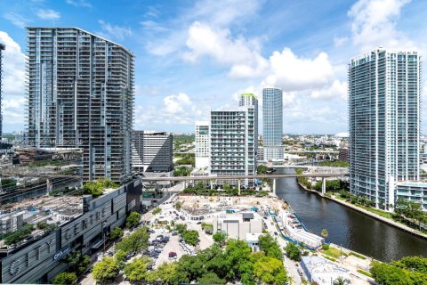 Condominio en venta en Miami, Florida, 2 dormitorios, 110.83 m2 № 1994625 - foto 4