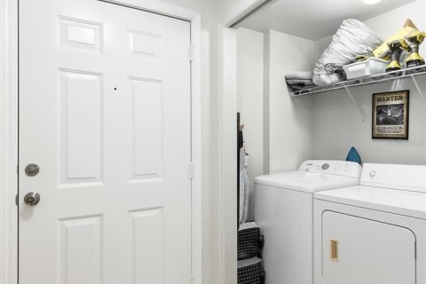 Condo in Orlando, Florida, 1 bedroom  № 1901472 - photo 17