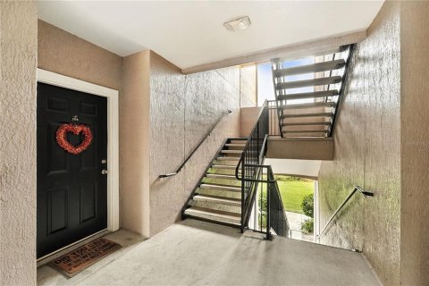 Condo in Orlando, Florida, 1 bedroom  № 1901472 - photo 3