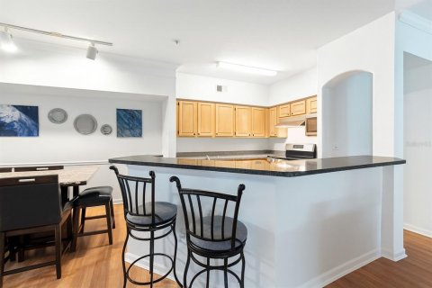 Condo in Orlando, Florida, 1 bedroom  № 1901472 - photo 4