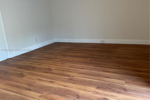 Copropriété à louer à Pembroke Pines, Floride: 1 chambre, 65.22 m2 № 2076273 - photo 9