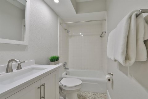 Apartment in Largo, Florida 1 bedroom, 50.72 sq.m. № 2381327 - photo 14
