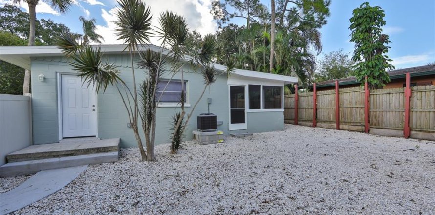 Apartment in Largo, Florida 1 bedroom, 50.72 sq.m. № 2381327