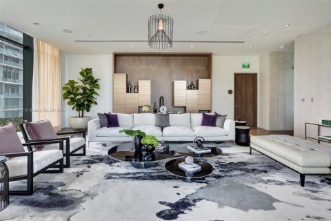 Купить кондоминиум в Майами, Флорида 1 спальня, 87.33м2, № 1958057 - фото 24