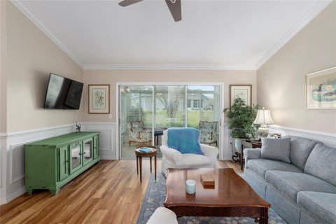House in Ocala, Florida 2 bedrooms, 129.51 sq.m. № 2230419 - photo 12