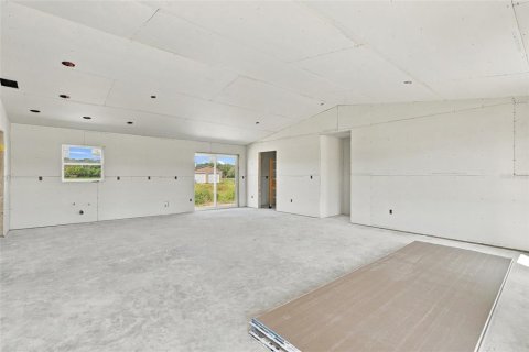 House in Arcadia, Florida 3 bedrooms, 140.1 sq.m. № 2419387 - photo 4