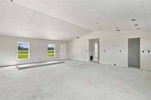 House in Arcadia, Florida 3 bedrooms, 140.1 sq.m. № 2419387 - photo 8