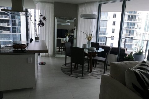 Appartement à louer à Miami, Floride: 2 chambres, 138.05 m2 № 1945008 - photo 9