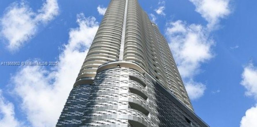 Appartement à Miami, Floride 2 chambres, 138.05 m2 № 1945008