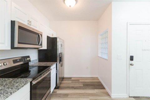 Copropriété à vendre à Riverview, Floride: 3 chambres, 106.93 m2 № 1743223 - photo 8