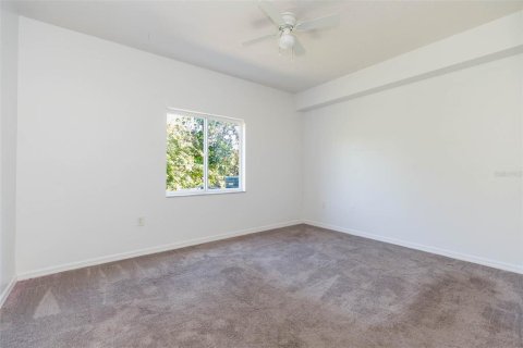 Copropriété à vendre à Riverview, Floride: 3 chambres, 106.93 m2 № 1743223 - photo 16