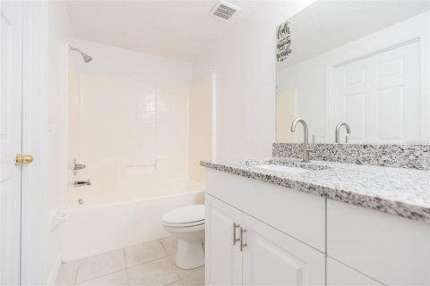 Copropriété à vendre à Riverview, Floride: 3 chambres, 106.93 m2 № 1743223 - photo 24