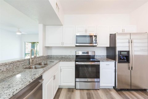 Copropriété à vendre à Riverview, Floride: 3 chambres, 106.93 m2 № 1743223 - photo 5