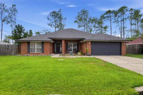 Casa en Palm Coast, Florida 4 dormitorios, 216 m2 № 2371680