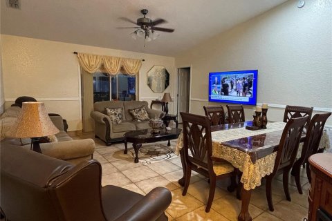 Casa en venta en Davenport, Florida, 3 dormitorios, 116.03 m2 № 1786702 - foto 9