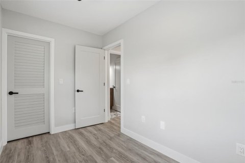Casa en venta en Wesley Chapel, Florida, 4 dormitorios, 162.95 m2 № 2206643 - foto 27