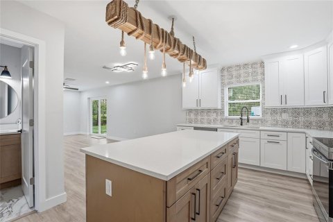 Casa en venta en Wesley Chapel, Florida, 4 dormitorios, 162.95 m2 № 2206643 - foto 19
