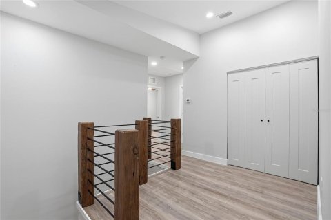 Casa en venta en Wesley Chapel, Florida, 4 dormitorios, 162.95 m2 № 2206643 - foto 29