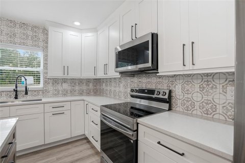 Casa en venta en Wesley Chapel, Florida, 4 dormitorios, 162.95 m2 № 2206643 - foto 21