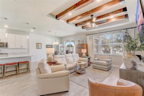 House in Winter Park, Florida 5 bedrooms, 266.26 sq.m. № 1510635 - photo 5