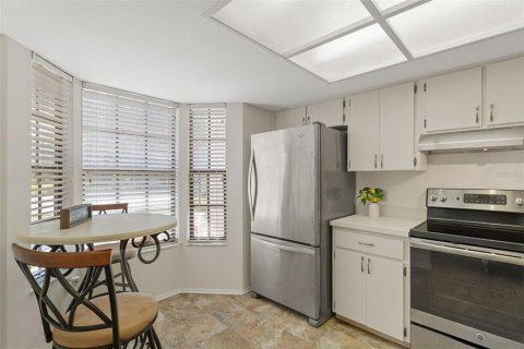 Villa ou maison à vendre à Spring Hill, Floride: 2 chambres, 92.44 m2 № 2234525 - photo 11