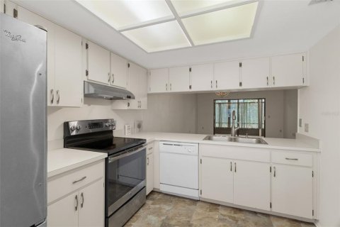 Villa ou maison à vendre à Spring Hill, Floride: 2 chambres, 92.44 m2 № 2234525 - photo 9