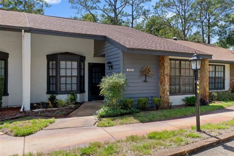 Villa ou maison à vendre à Spring Hill, Floride: 2 chambres, 92.44 m2 № 2234525 - photo 4