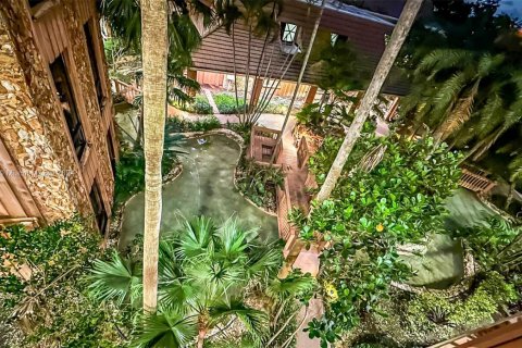 Commercial property in Sunrise, Florida № 1889578 - photo 27