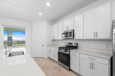 Townhouse in Punta Gorda, Florida 3 bedrooms, 196.02 sq.m. № 1750477 - photo 8