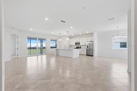 Townhouse in Punta Gorda, Florida 3 bedrooms, 196.02 sq.m. № 1750477 - photo 12