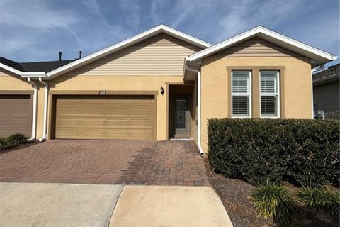 House in OCALA PRESERVE in Ocala, Florida 2 bedrooms, 122.45 sq.m. № 1785298 - photo 1